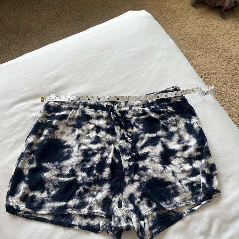 NWOT George Stylish tie-dye women's shorts perfect for casual